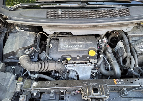 Opel Zafira cena 53500 przebieg: 177000, rok produkcji 2017 z Bolesławiec małe 46